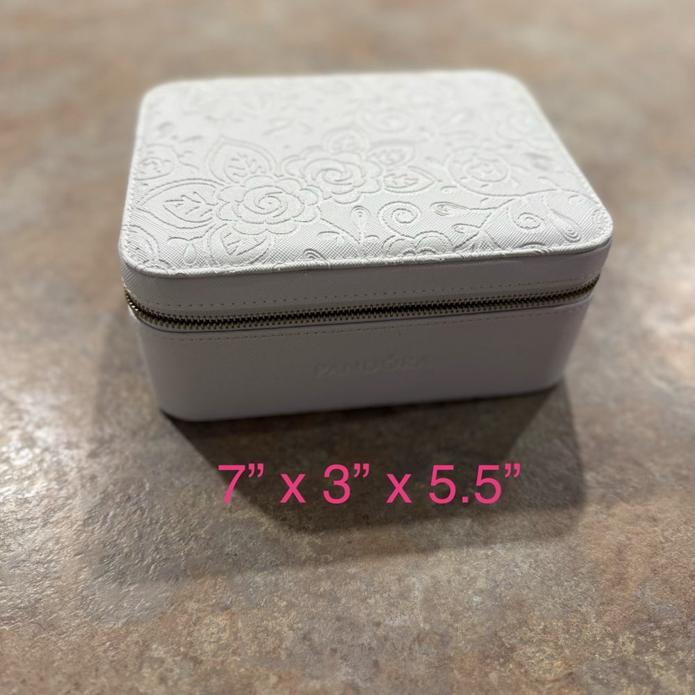 Pandora White Embossed Zip Jewelry Box Travel for Rings Bracelet and Necklace